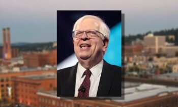 Conservative pundit Dennis Prager coming to Spokane