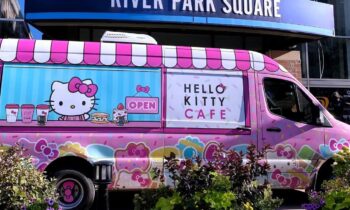 Hello Kitty Cafe Truck visits downtown Spokane