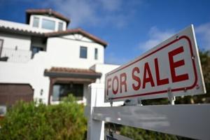 Sales of US existing homes slip slightly in August