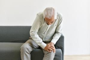 Chronic Joint Pain Plus Depression Can Take Toll on the Brain