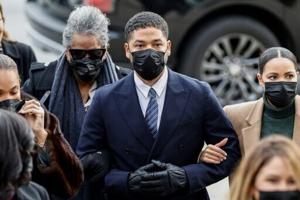 US actor Smollett’s conviction for staged attack overturned