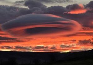 Cloud from ‘Nope’ IRL? UFO-like cloud caught on camera