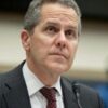 US Fed’s top banking regulator says he will step down early